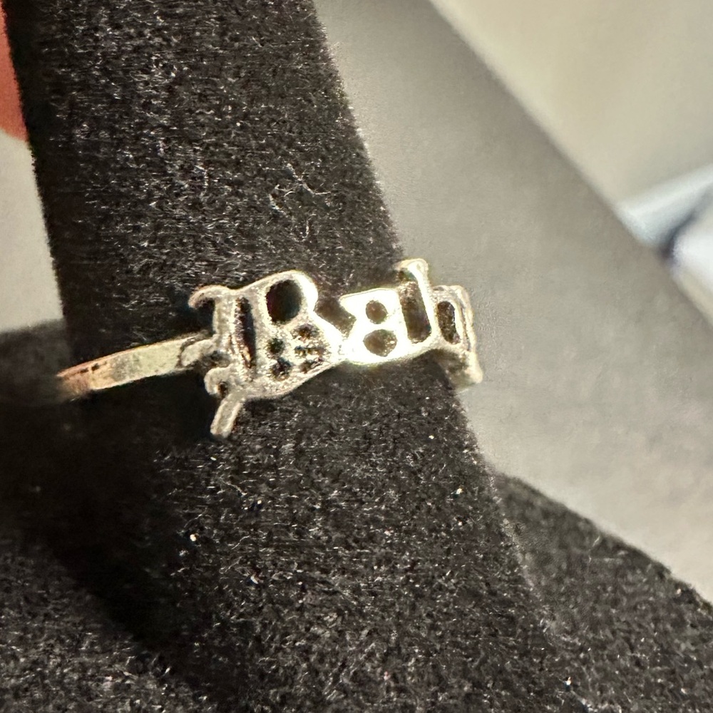 Silver Band Ring “Baby” 7.5